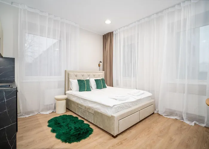 Airport-bus - 13 North - Comfort 5 Apartament *