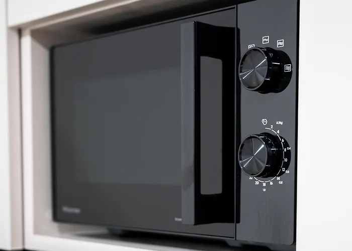 Apartament Airport-bus - 13 North - Comfort 5 *